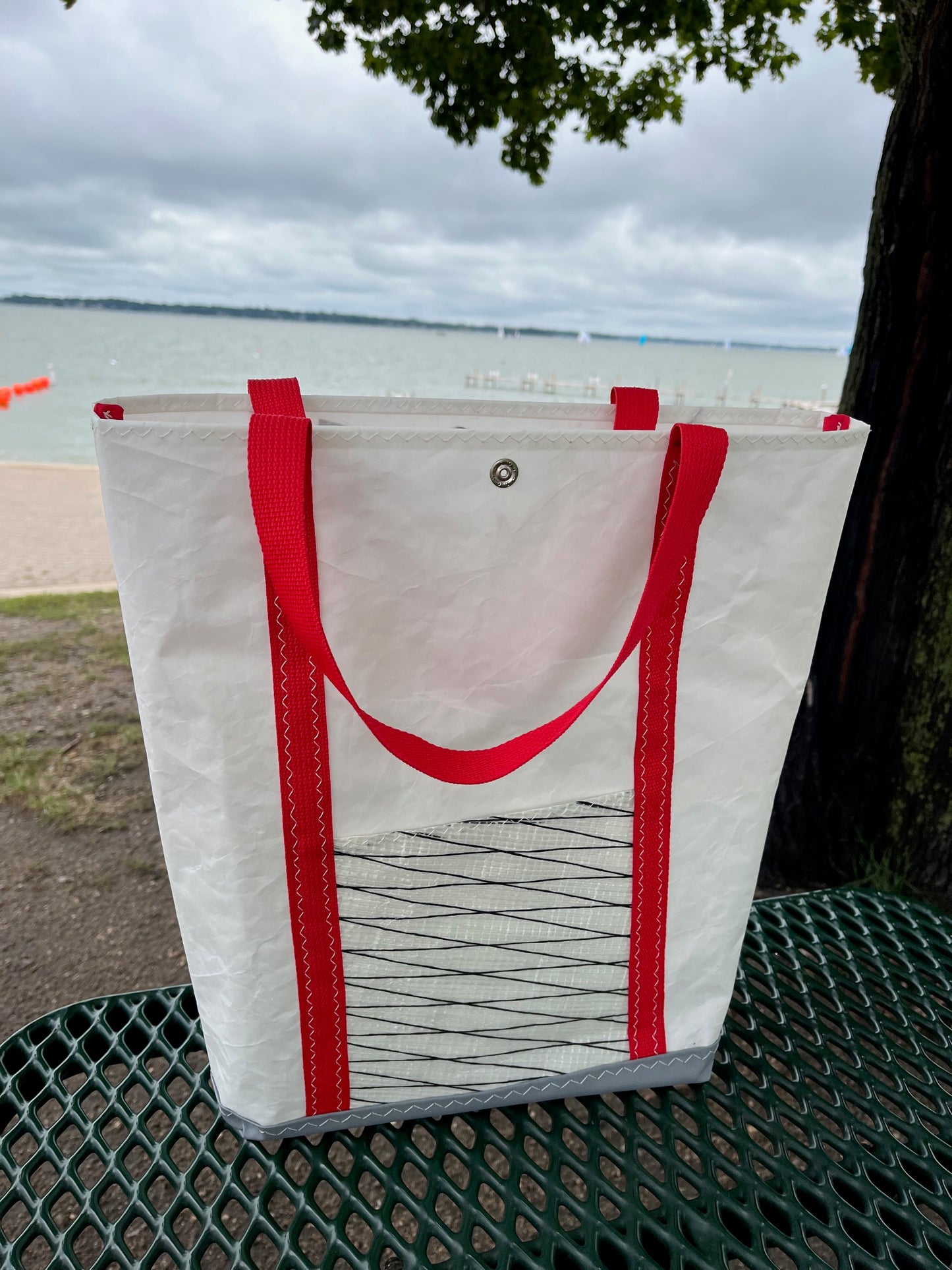 Medium 14 Snap Sail Tote