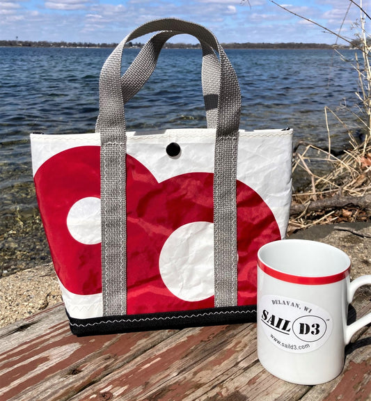 Small Snap Sail Tote Red 8